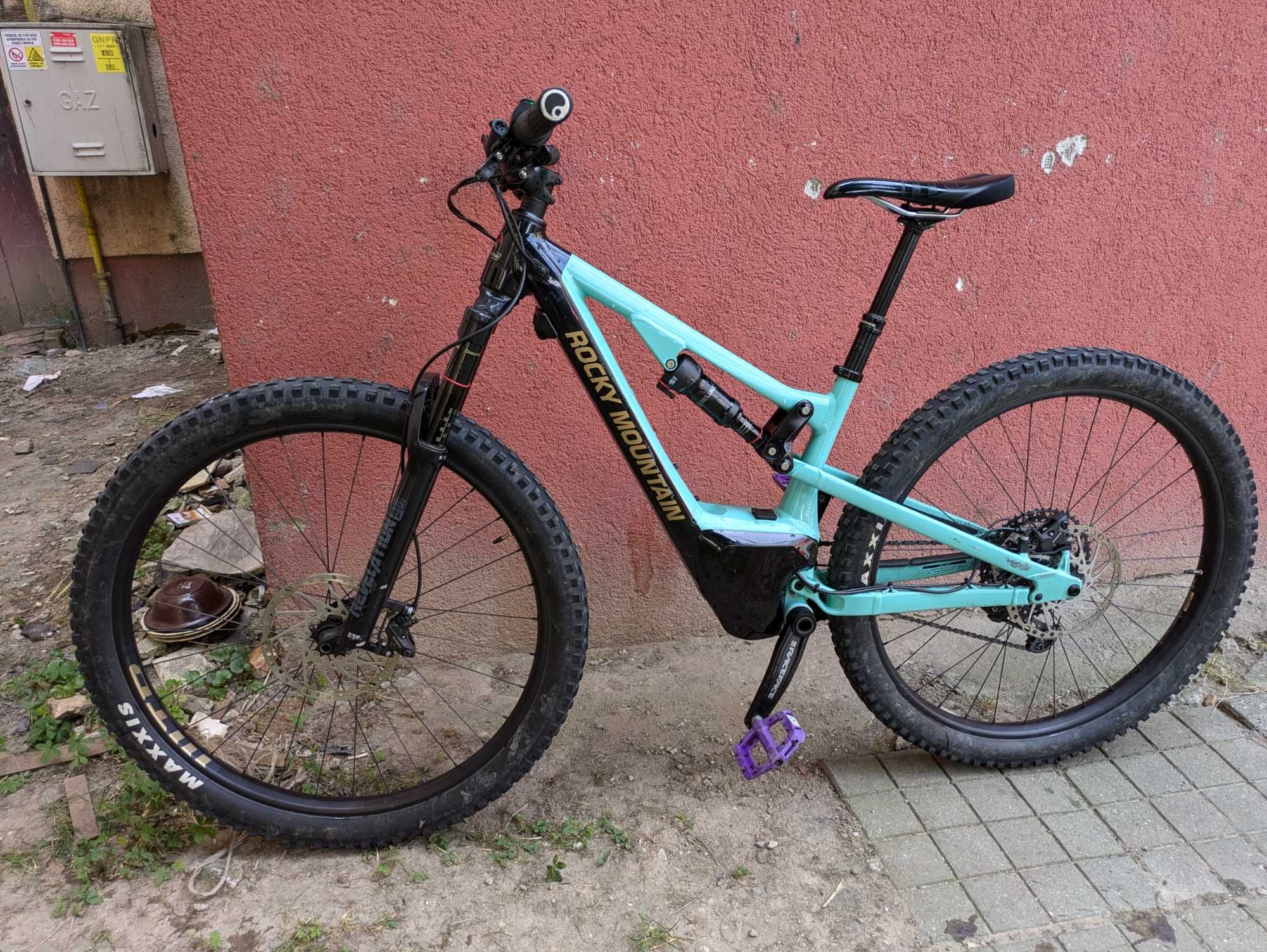 MTB electric full Susp Rocky Mountain  mărime M, revizie completă