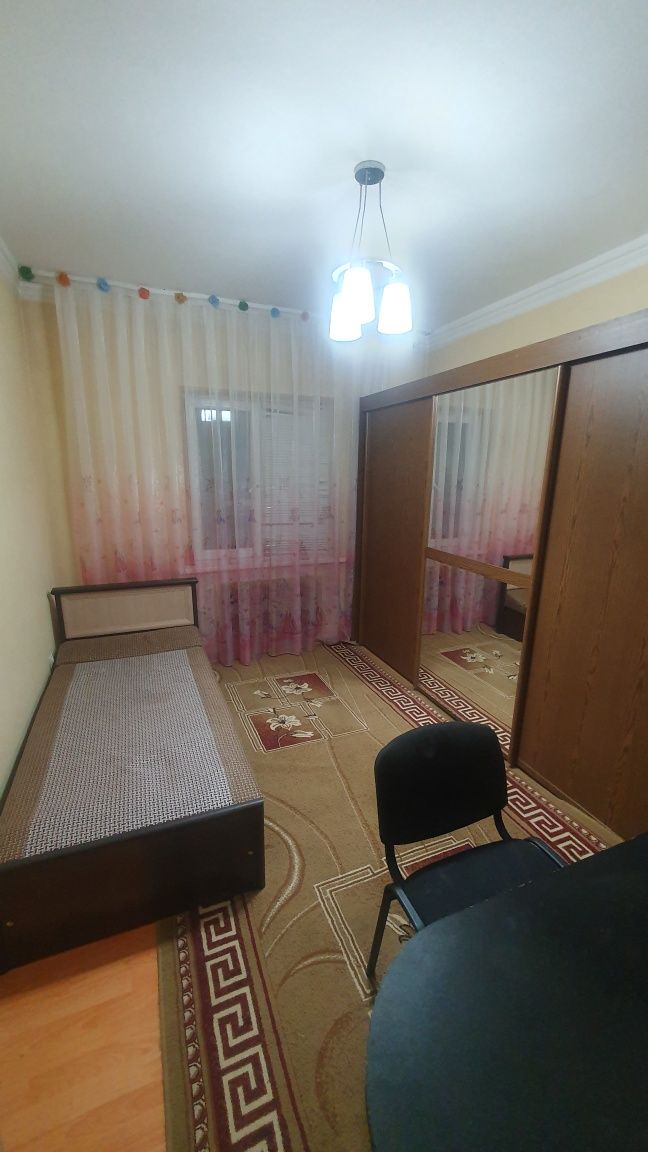 Аренда квартиры, долгосрочно, Юнусабад 18 кв. 33 дом