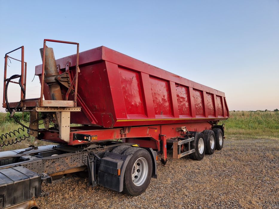 2 BENE Schmitz 28mc / 4.500€ Buc