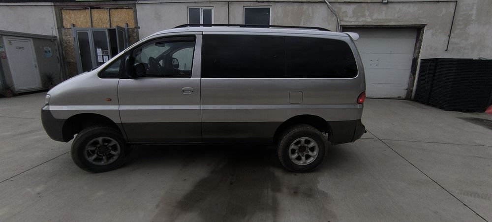 Hyundai H1 Starex 4x4 2.5CRDI