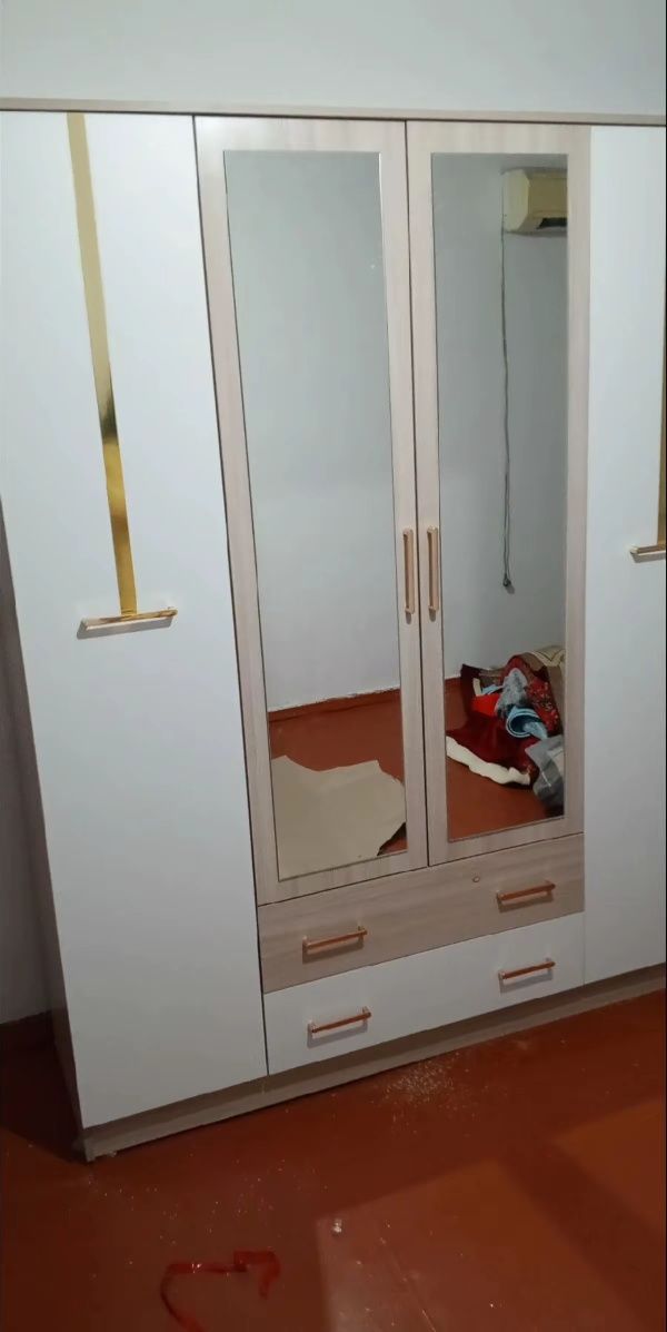 Мебел спалний гарнитур