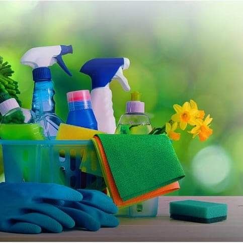 Servicii de curățenie!