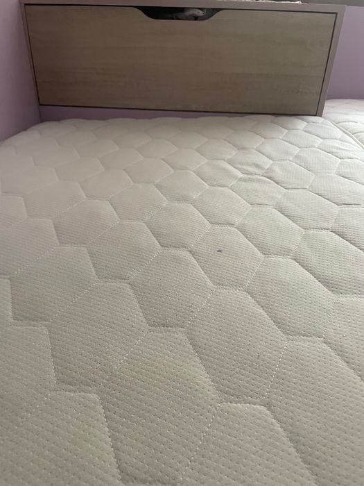 Ъглови легла /без матраци/ и бюро в цвят сонома и лилав