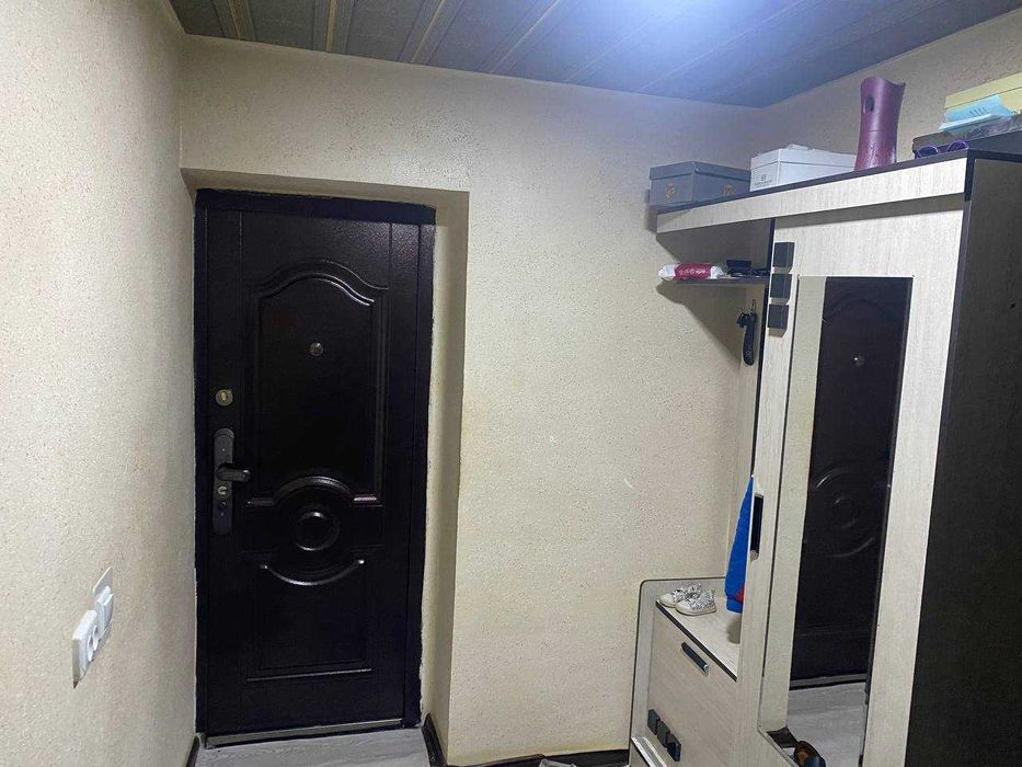 Продаётся 3х комн квартира на 2 этаже Ор-р Трикотаж