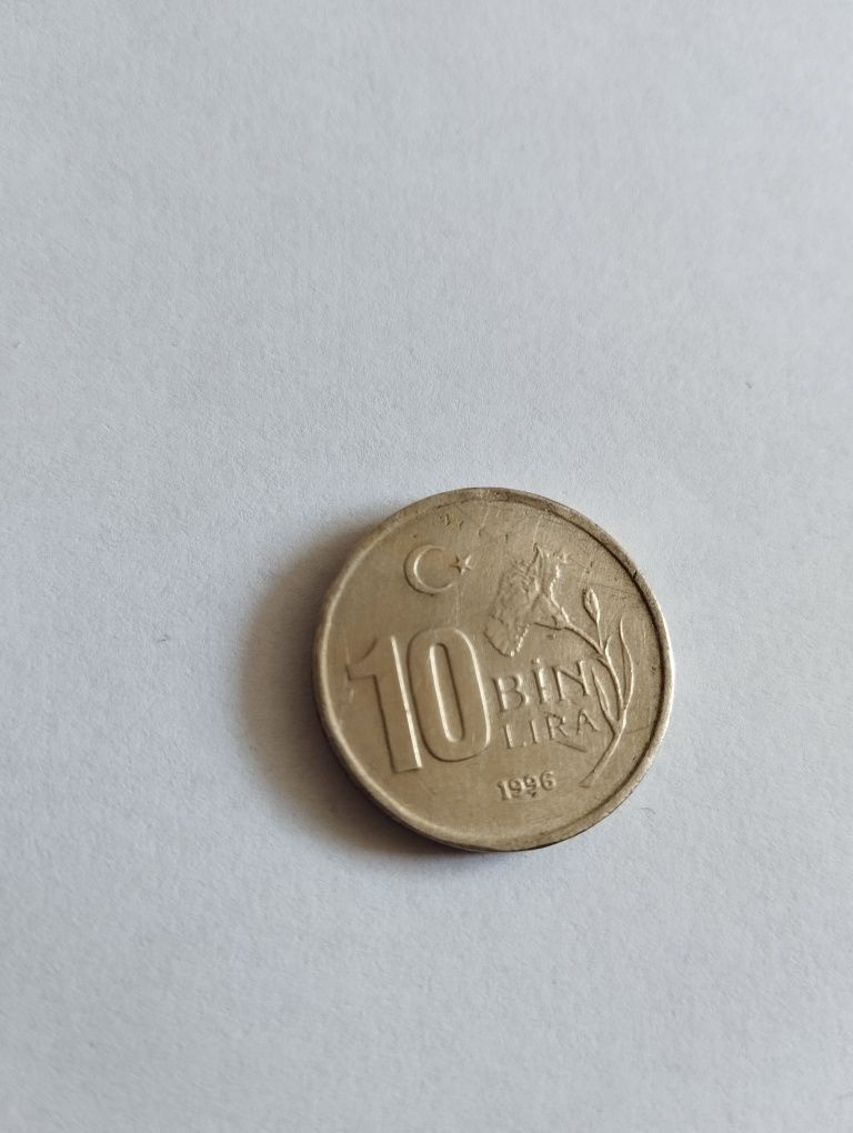Vând moneda 10 bin Lira din anul 1996
