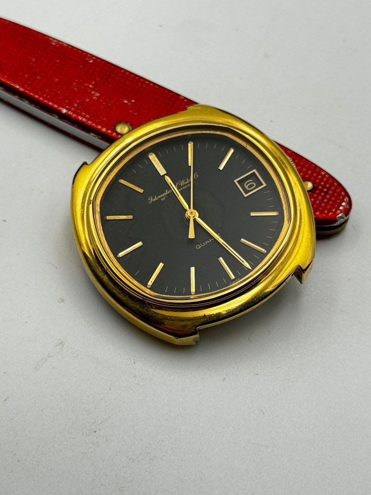 Iwc Internatioanl Watch company Vintage Quarz pentru piese Nefunctiona