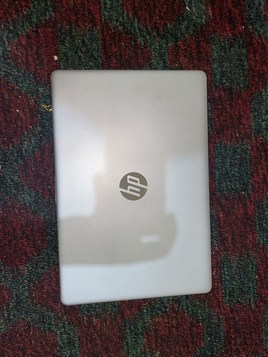 Noutbuk hp i5 256SSD