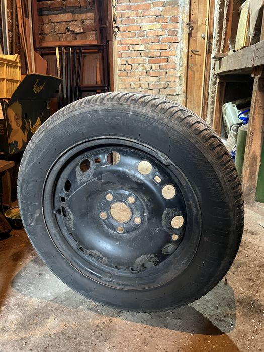 Зимни гуми 5х100 185/65/15