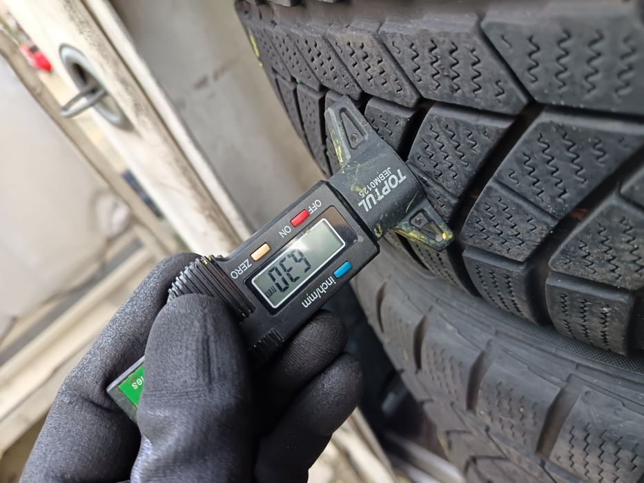 Anvelope MS iarna 205 50 17 continental runflat 2021 5-6mm