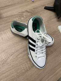 Adidas 3 Stripes