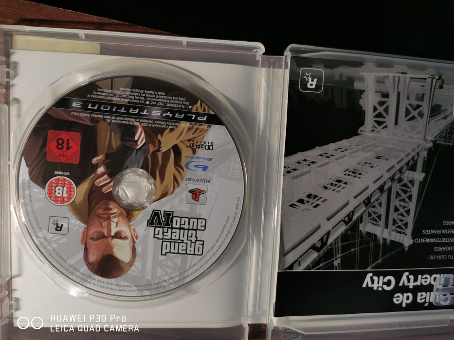 Grand Theft Auto 4  Xbox 360, Ps3 sony