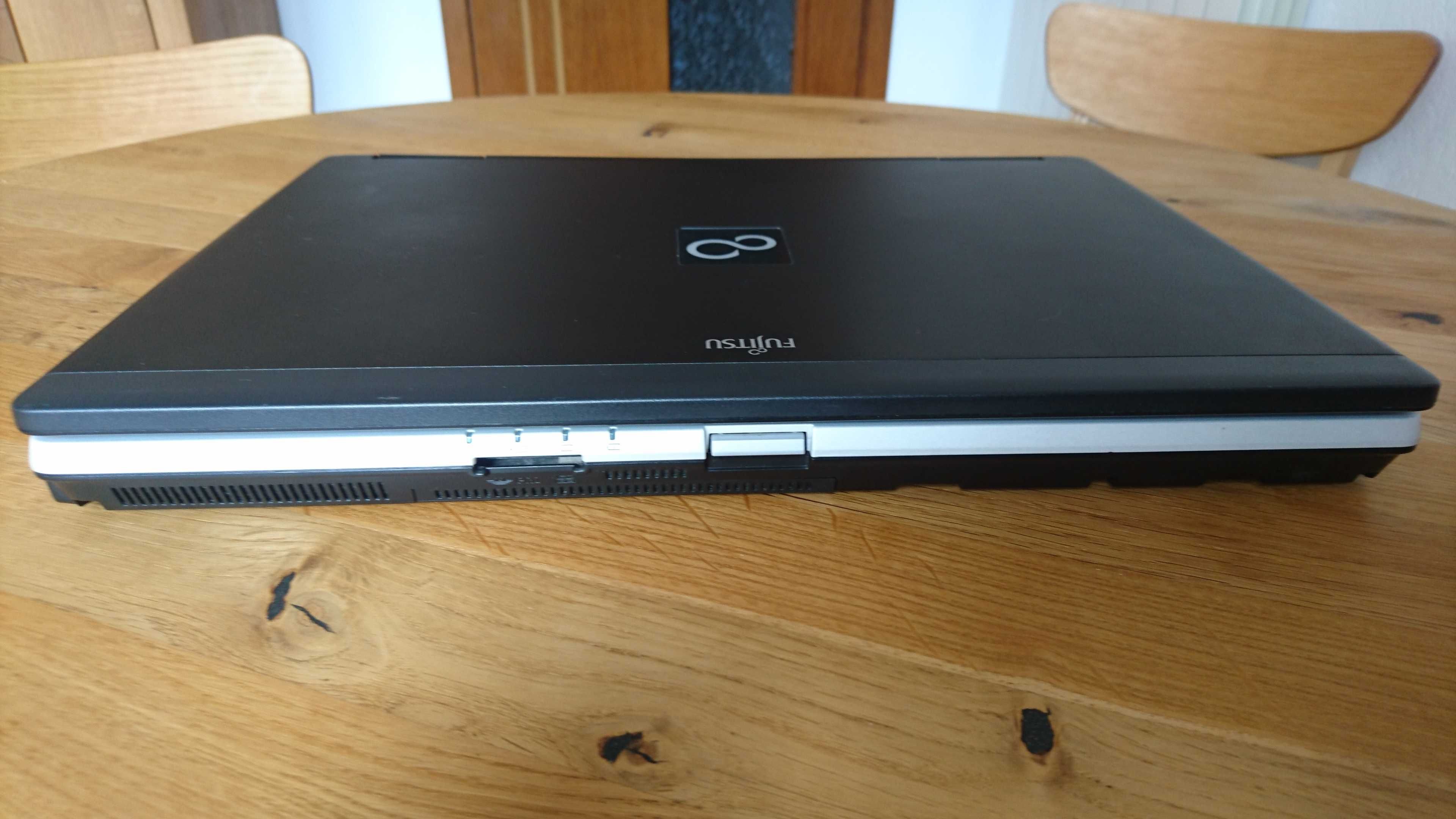 Лаптоп Fujitsu Celsius H710