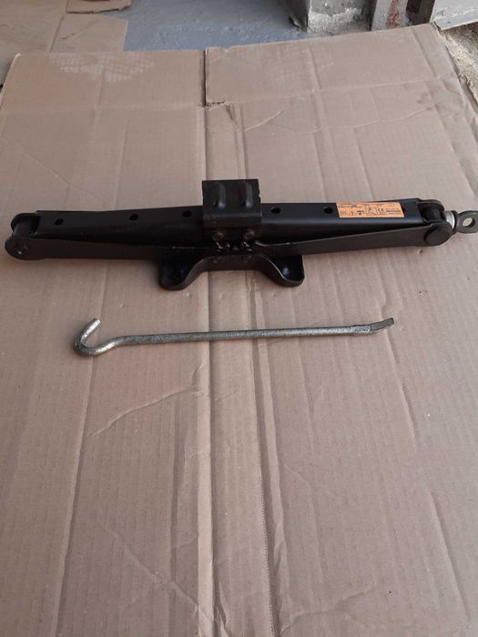 Cric NISSAN Qashqai, X-trail, Juke, RENAULT Kadjar, Koleos, Austral