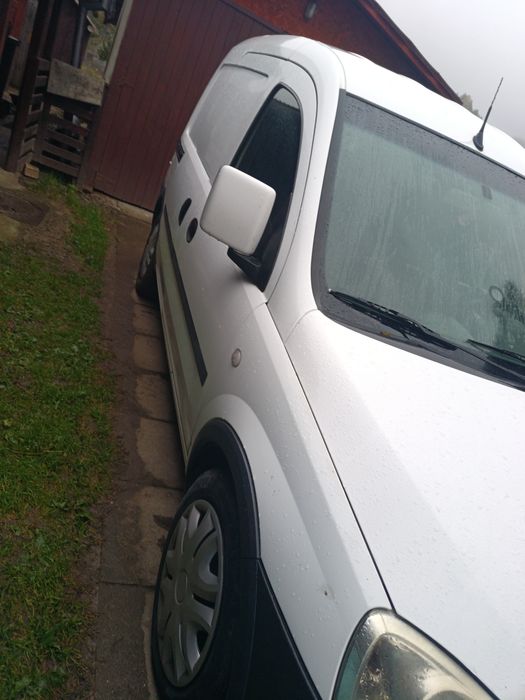Vând Opel Combo dubă 1.3 Diesel