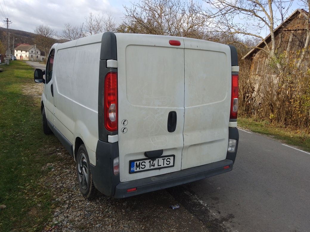 Renault trafic 2