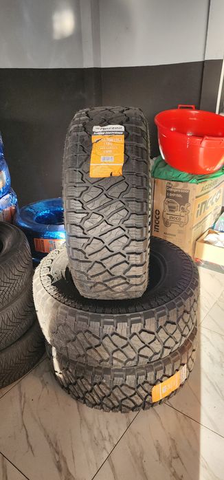 33×12.50 r18 LT Mazziniy