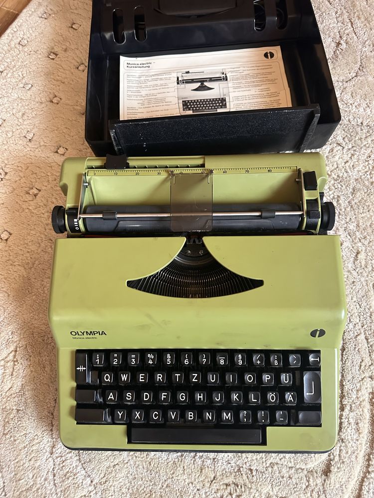 Vand masina de scris