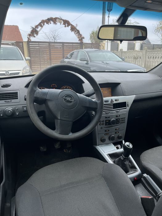 Opel Astra H 1.6 Benzină + GPL 2009