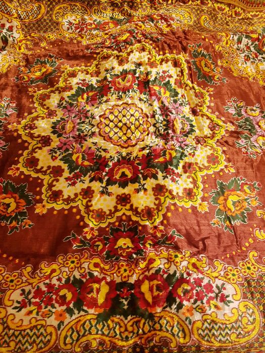 Винтидж антични плюшени покривки - изключително запазени!