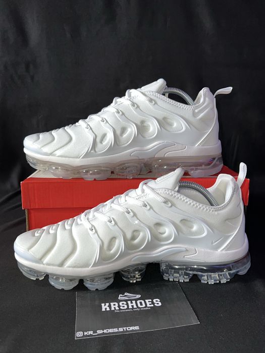 Nike Air VaporMax Plus “White” *Цена в разпродажба* (реални снимки)