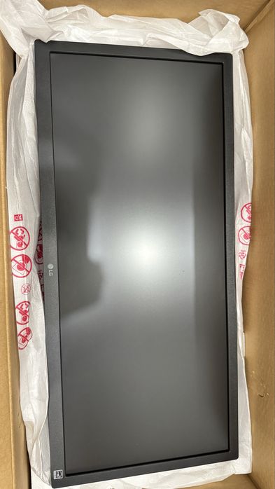 Монитор 25.7” LG 26WQ500-B — идеальное состояние, 45 000 тг (торг)