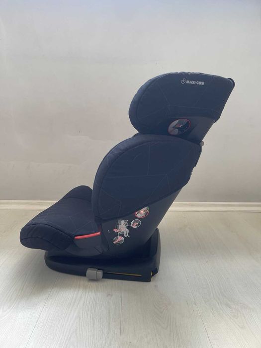 Столче за кола Maxi Cosi 3-12 г.