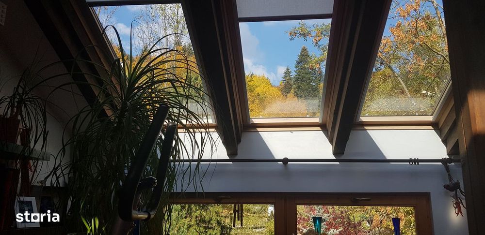 OCAZIE UNICĂ: Casă cu grădină - în cel mai bun loc din Sinaia!