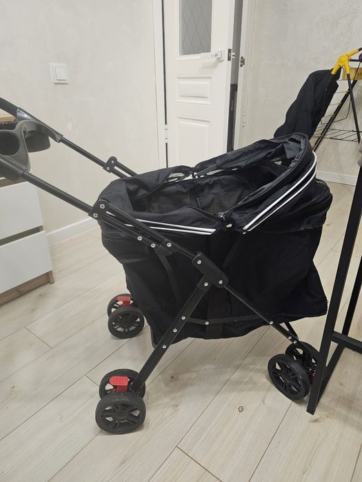 Коляска для собак