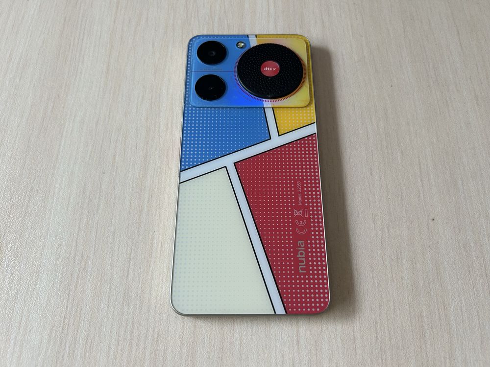 Продавам ZTE nubia Music 128/4+4GB