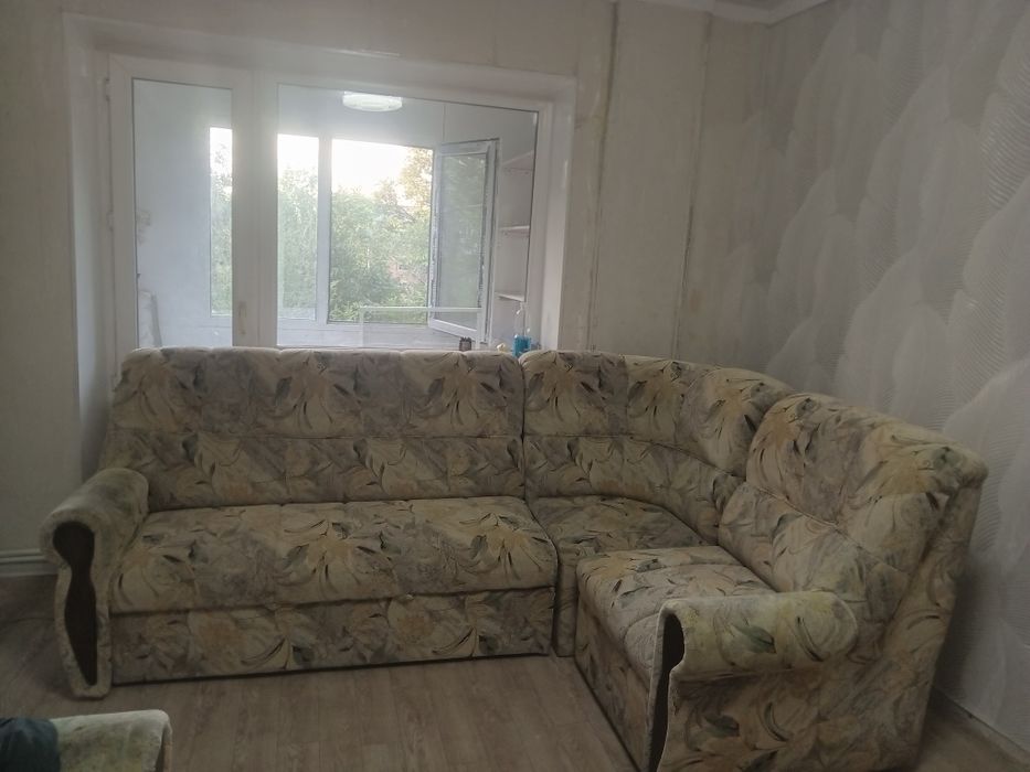 Диван угловой мягкии