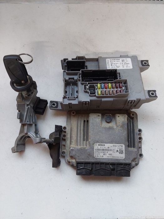 Kit pornire CITROËN NEMO Box (AA_) [ 2008 - > ] HDi (8HS (DV4TED)) 50KW|68HP BOSCH 0281014444 OEM 0281014444