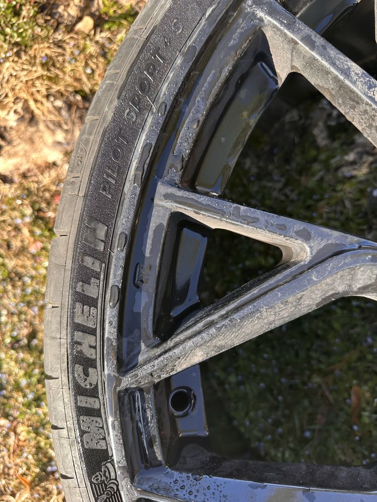 Гуми  - Michelin Pilot Sport 4S 295/25 ZR 22 DOT 22, джантите бонус.