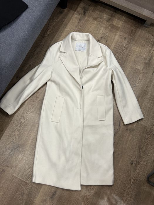 Bershka дамска палта