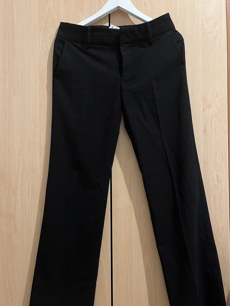 Pantaloni de stofa S 36