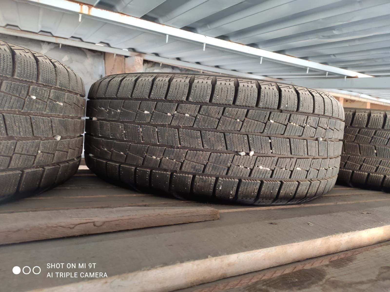 Зимные автомобильные шины 225/55 R16