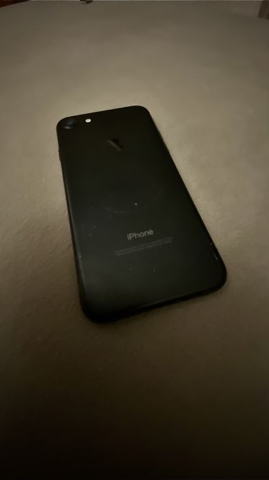 Iphone 7  с дефектами(циклическая перезагрузка)