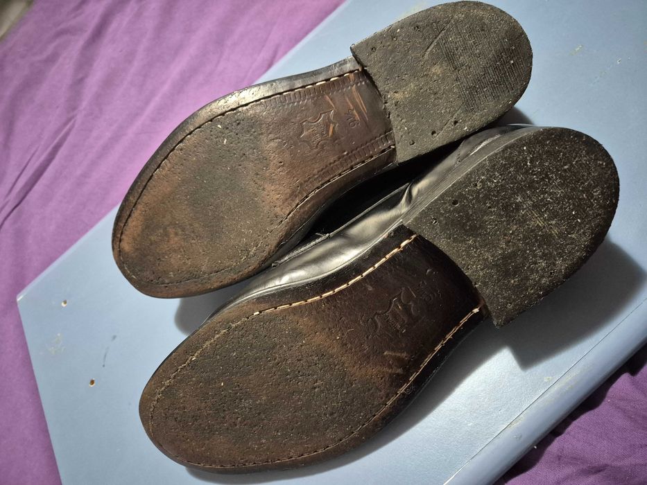 Pantofi barbatesti, piele naturala, purtati, stare buna, marime 42,5