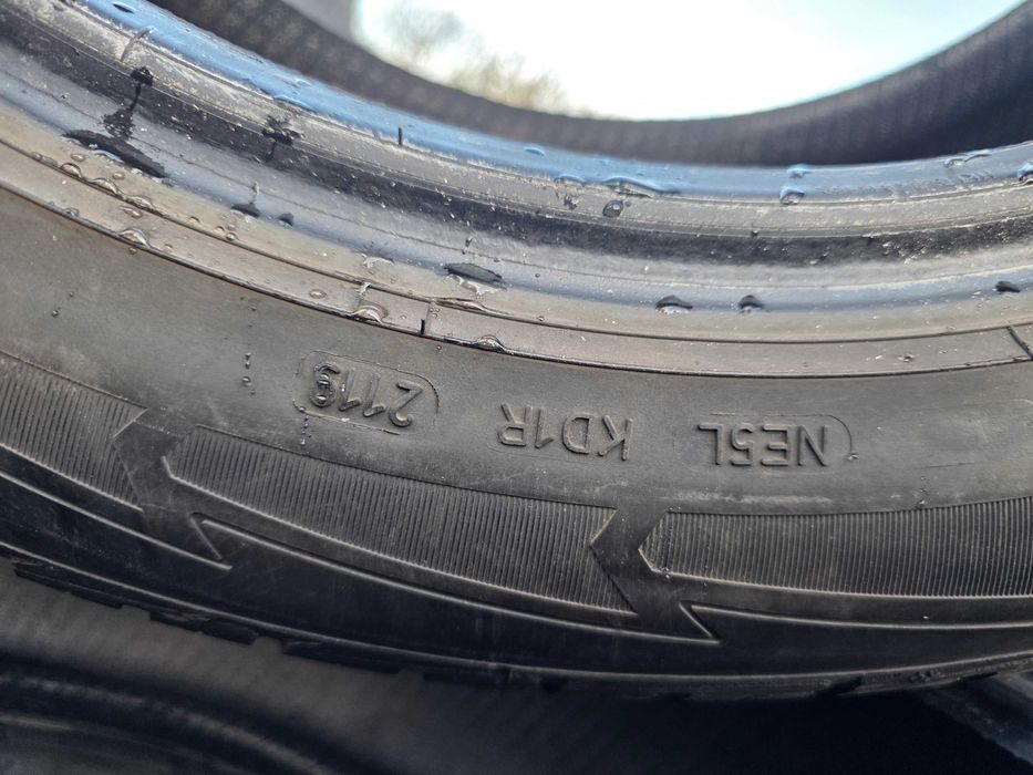 4бр Зимни гуми 225 55 18 - Goodyear