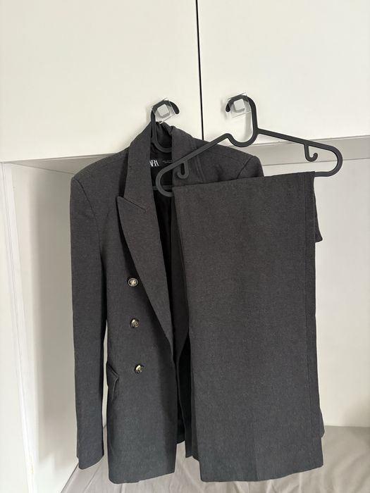 Zara/Дамски костюм Зара