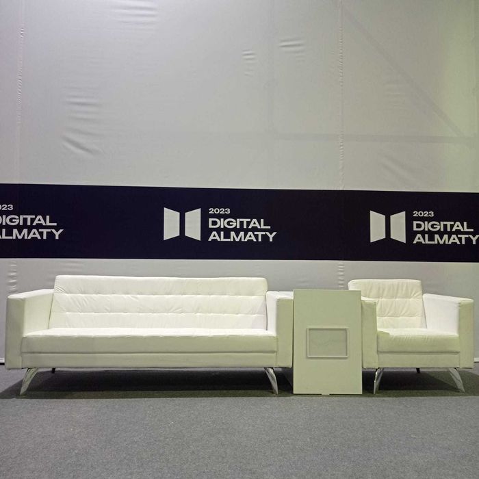 тумбы трибуны кресла диваны столы журнальные аренда прокат