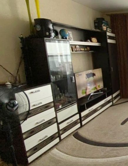 Стенка в гостиную