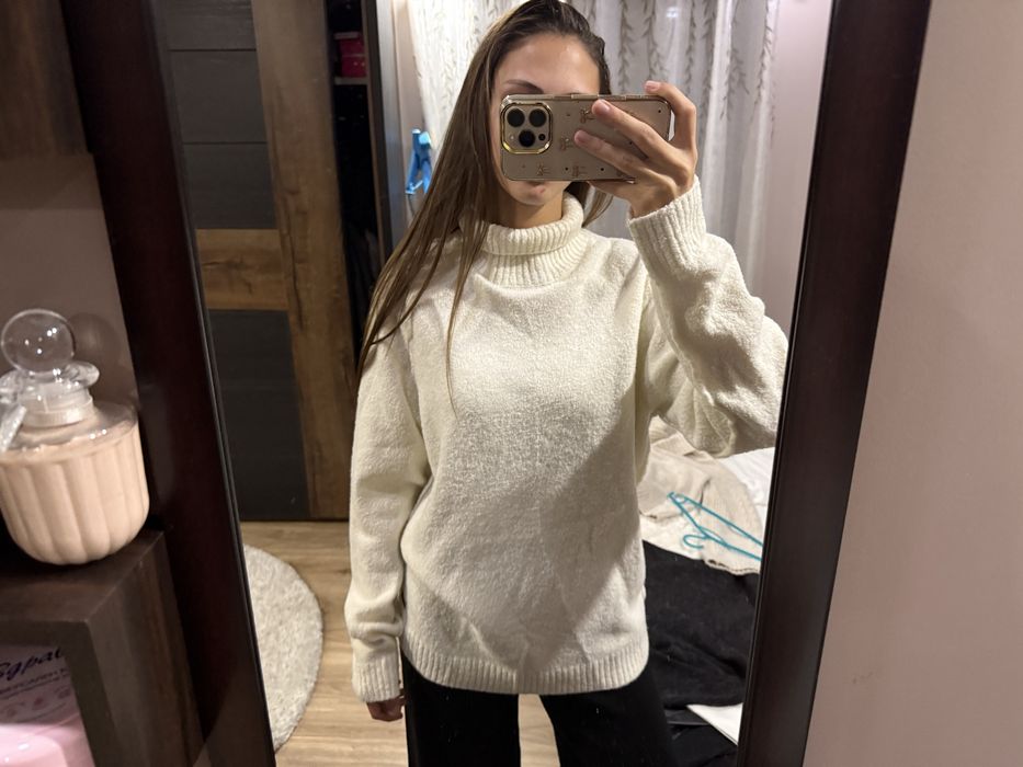 бежов пуловер/туника