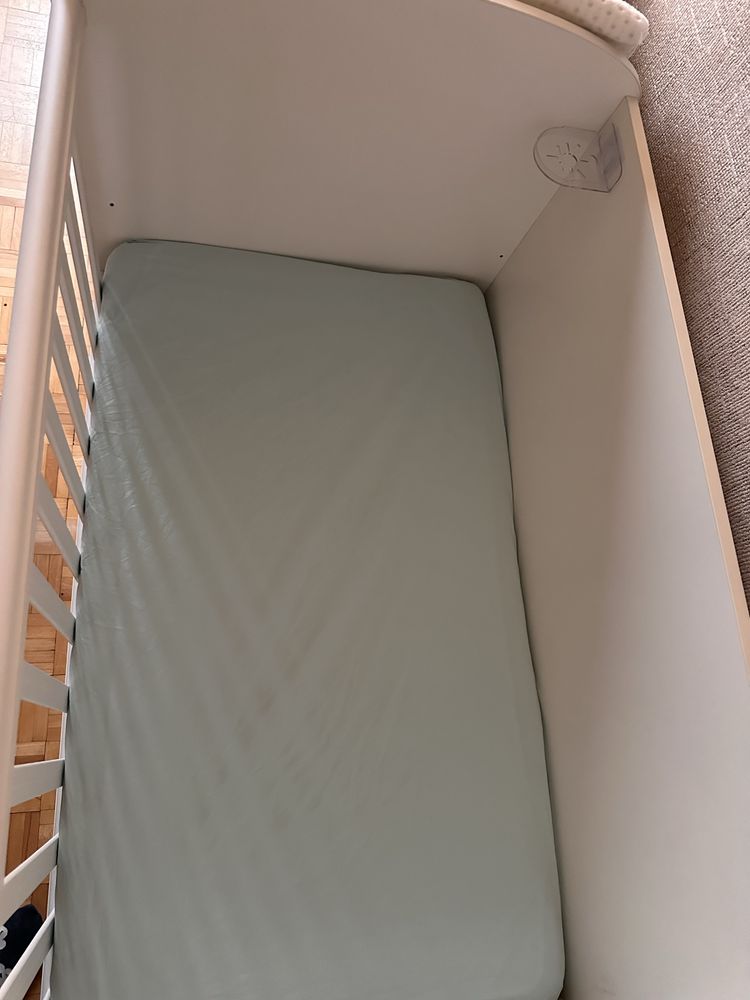 Бебешко трансформиращо се кошара легло Arbor Baby & Junior