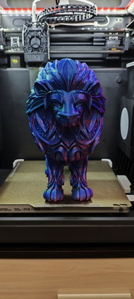 Декоративен 3D принтиран лъв – многоцветен дизайн
