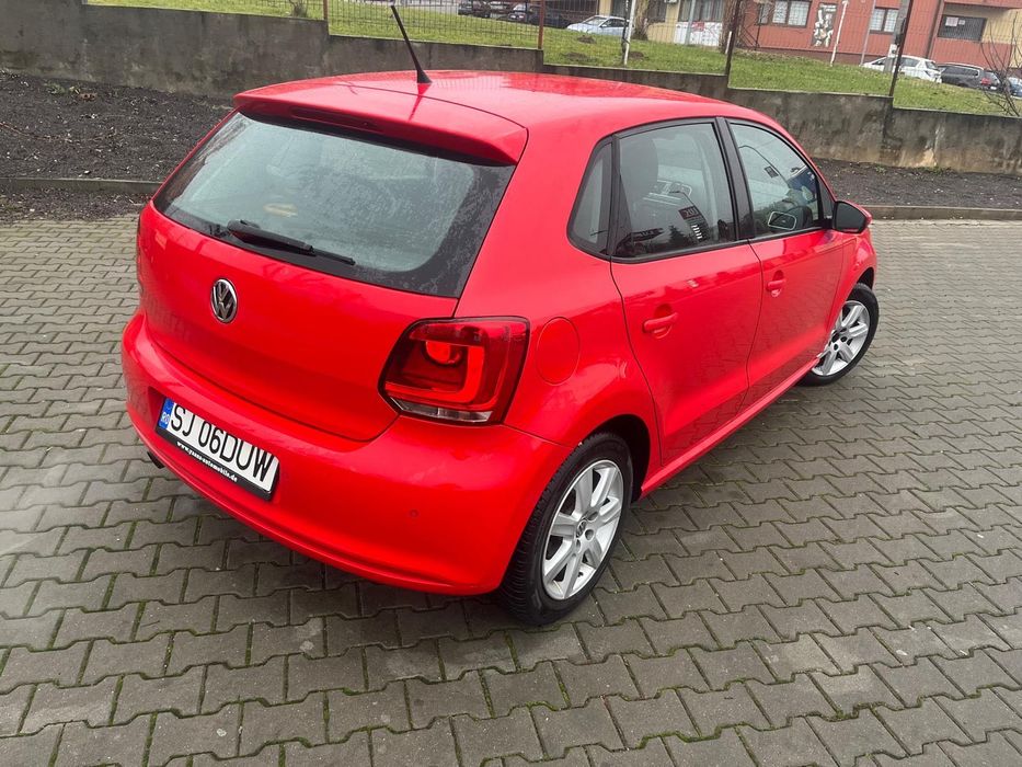 : Vând Volkswagen Polo, an 2009, motor 1.6 TDI