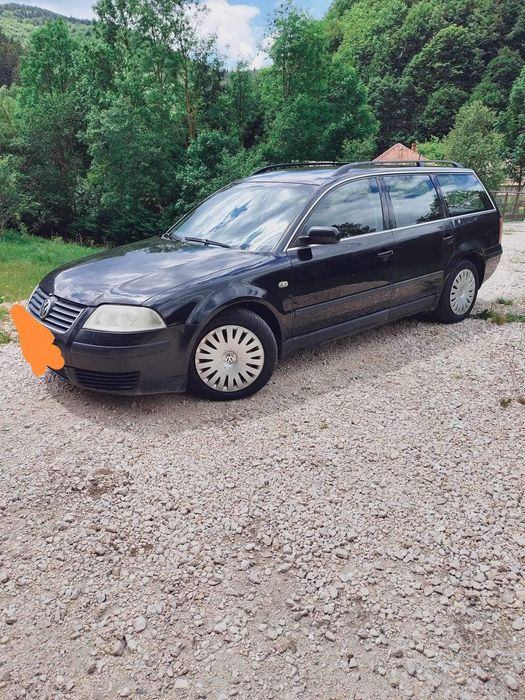 Vând pentru piese sau dezmembrez