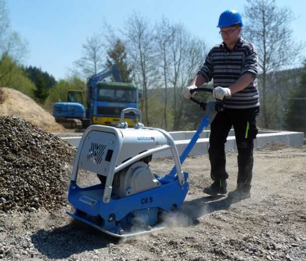 De Inchiriat Echipamente Profesionale de Constructi si Gradinarit
