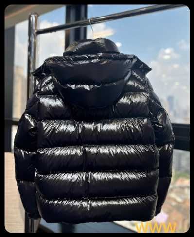 Moncler топ кадифе Maya пернати костюми мъже