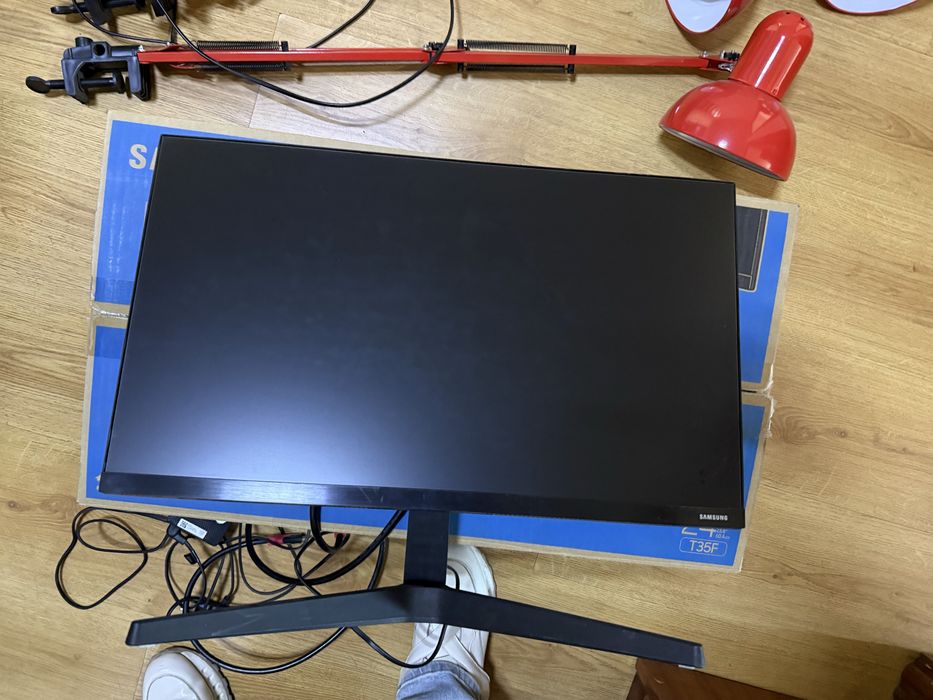 Монитор Samsung 24”