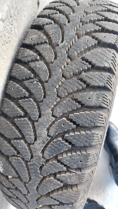 175 /70 / 13 Зимние шины